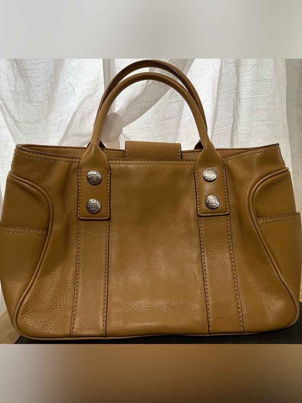 Michael Kors Leather Purse in Camel